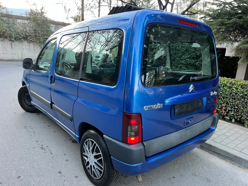 Citroen Berlingo 1.6i PANORAMA/KLIMATIK/109кс/UNIKAT, снимка 3 - Автомобили и джипове - 48132714