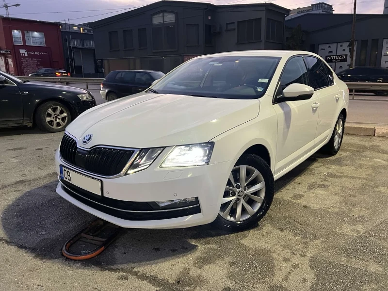 Skoda Octavia, снимка 5 - Автомобили и джипове - 48272177