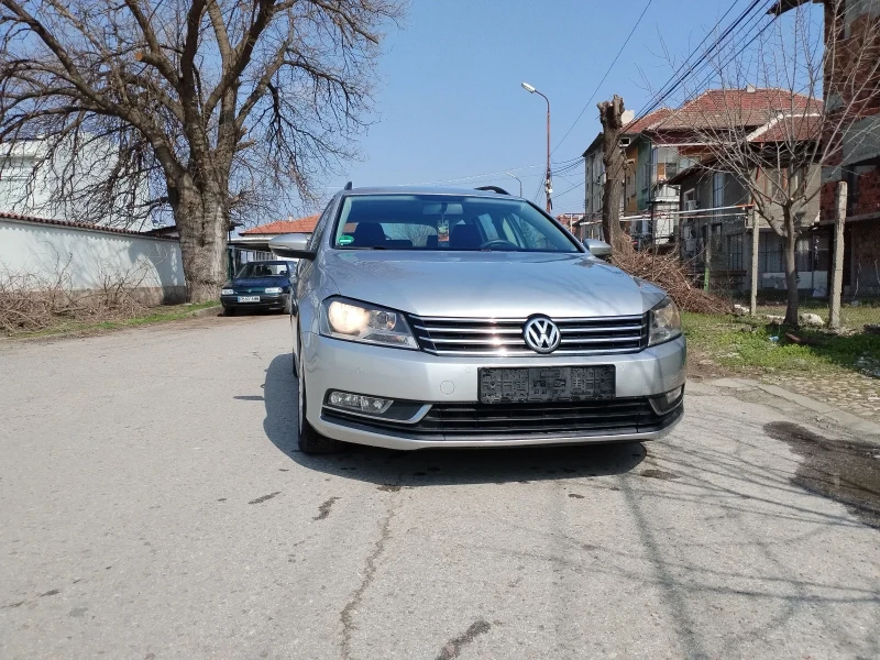 VW Passat, снимка 2 - Автомобили и джипове - 48925635