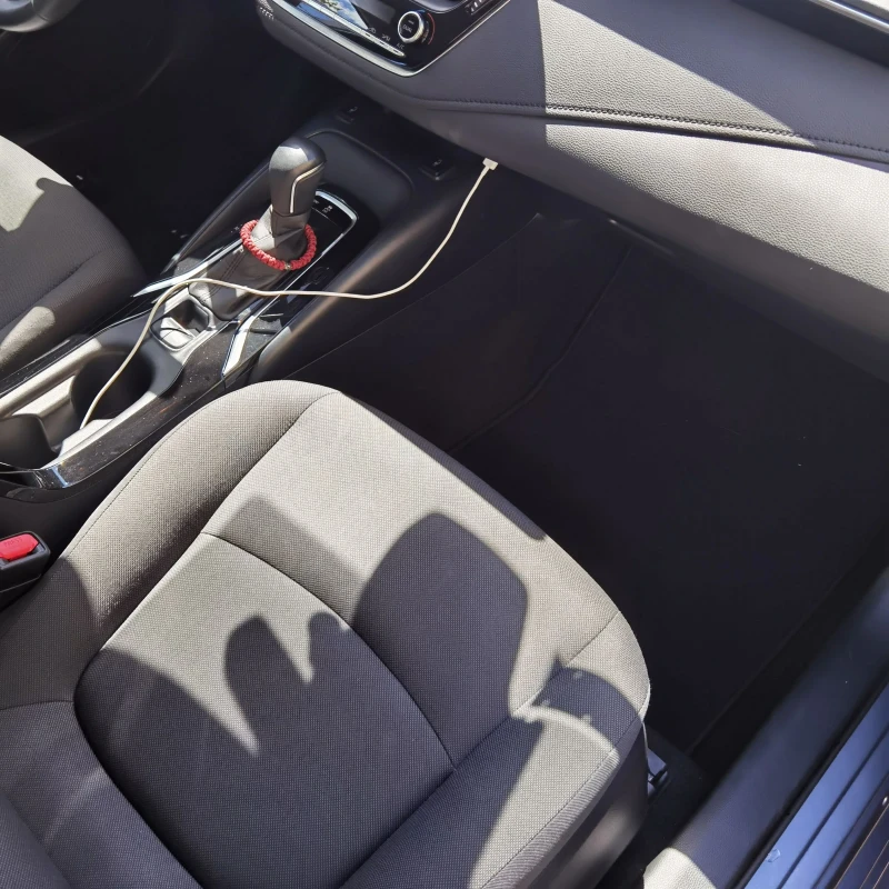 Toyota Corolla Executive , снимка 10 - Автомобили и джипове - 51221474