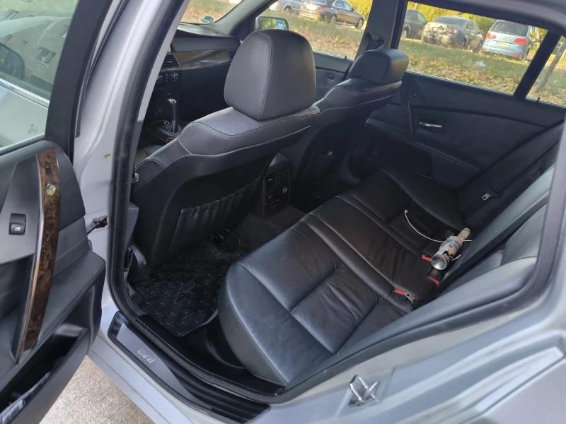 BMW 530 E61 Facelift , снимка 14 - Автомобили и джипове - 52838946