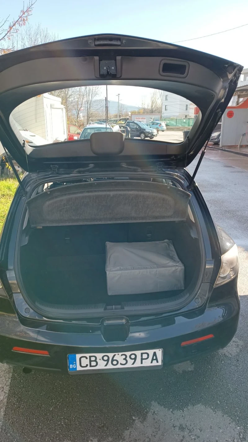 Mazda 3, снимка 13 - Автомобили и джипове - 52516061