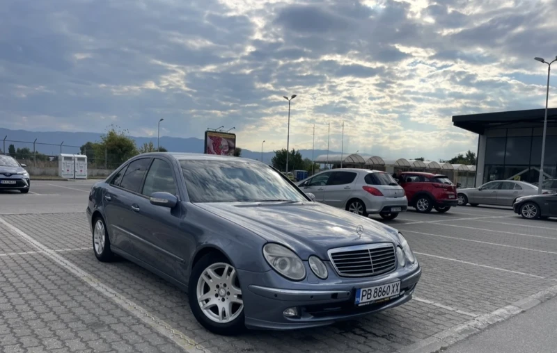 Mercedes-Benz E 320