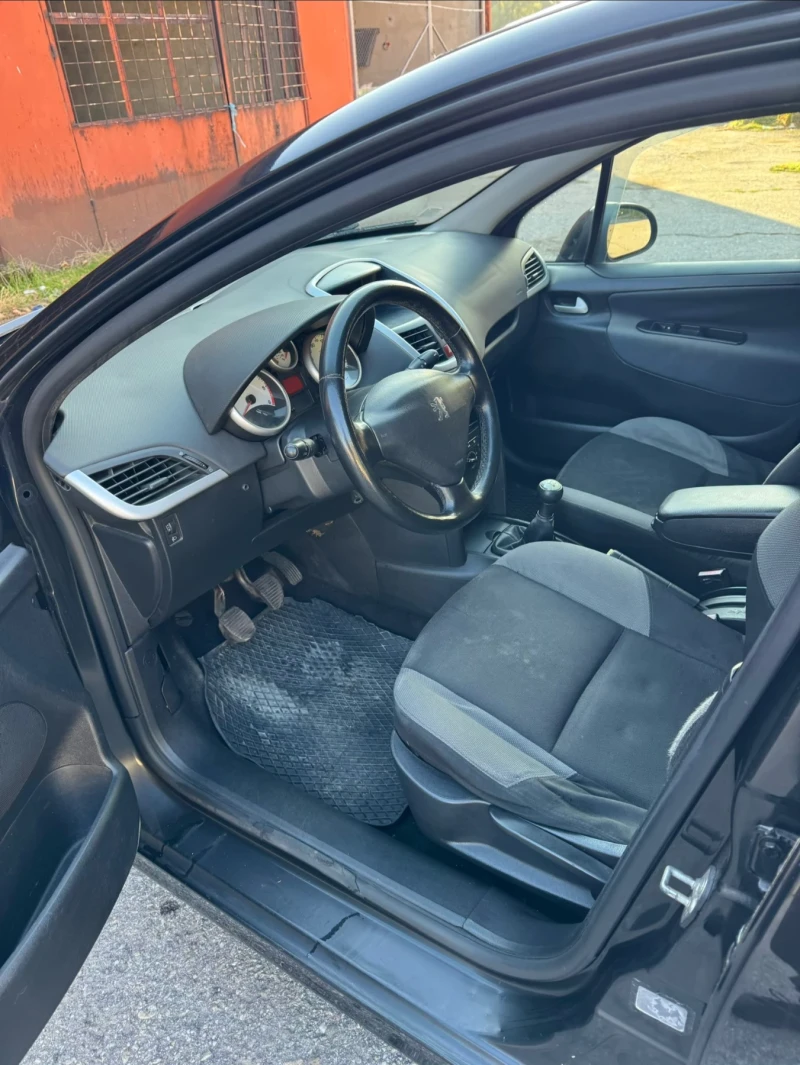 Peugeot 207 1.4 VTi, снимка 8 - Автомобили и джипове - 52876660