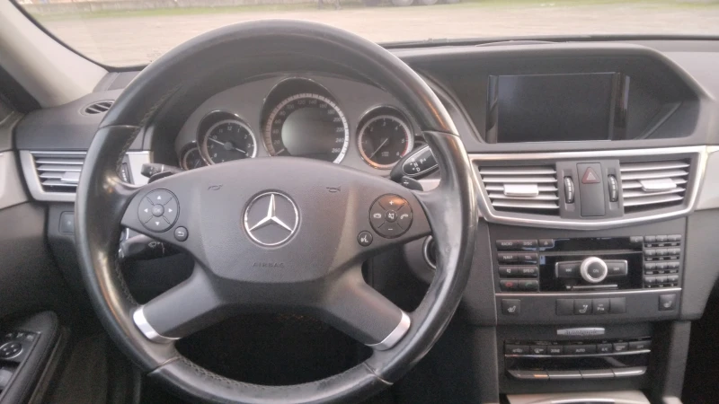Mercedes-Benz E 350 Mercedes-Benz E-Klasse E 350 CDI Avantgarde, снимка 13 - Автомобили и джипове - 53100504