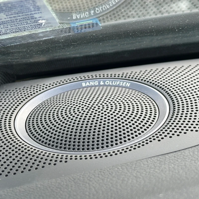 Audi A4 Bang&Olyfsen Distronic 3.0TDI ZF, снимка 11 - Автомобили и джипове - 53442970