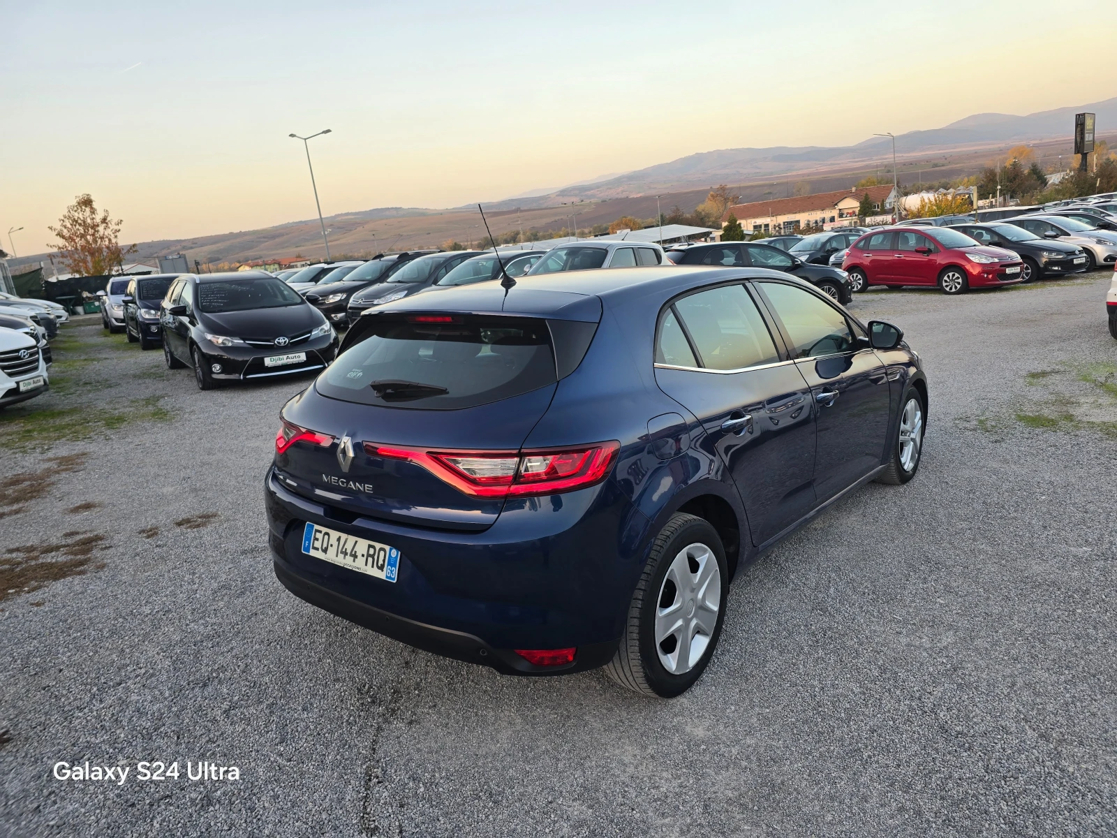 Renault Megane 1.5DCI-110K.C, AVTOMATIK-NAVI EURO6B - изображение 5