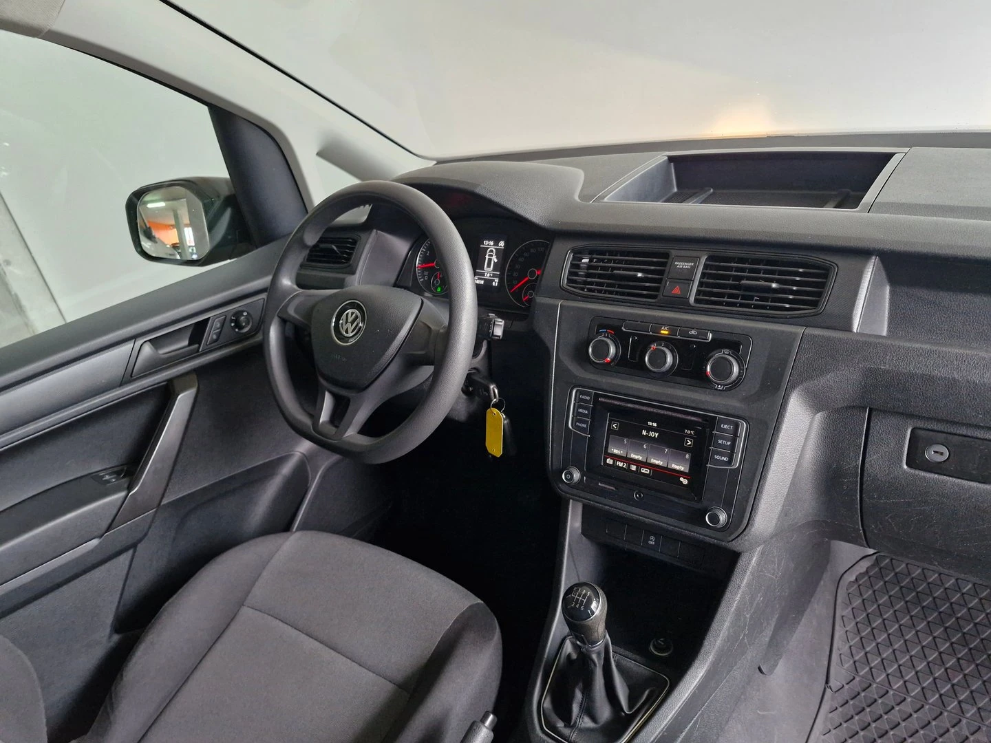 VW Caddy Kasten 3.2 m3 TGI - изображение 4