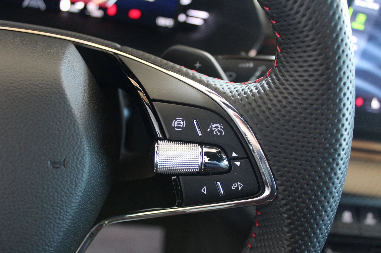 Skoda Octavia 2.0-TDI/150HP/RS/DSG/NAVI/LED/VIRT/300vpr | Mobile.bg   11