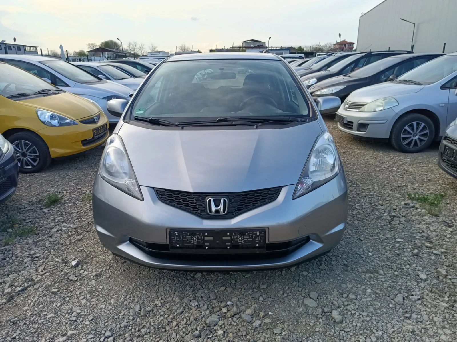 Honda Jazz 1, 4i Бенз/газ - изображение 2