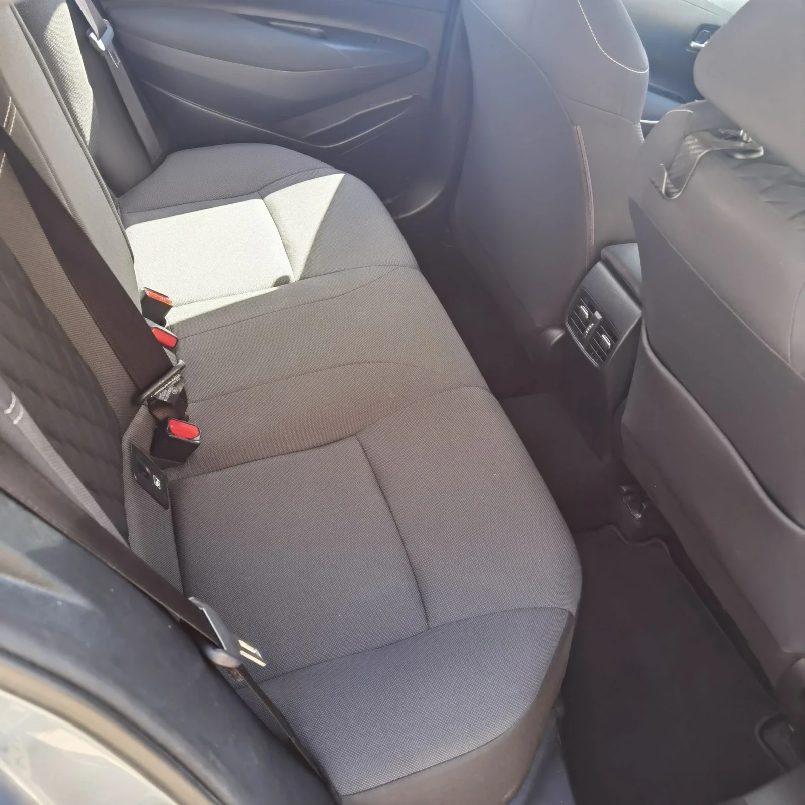 Toyota Corolla Executive  - изображение 9