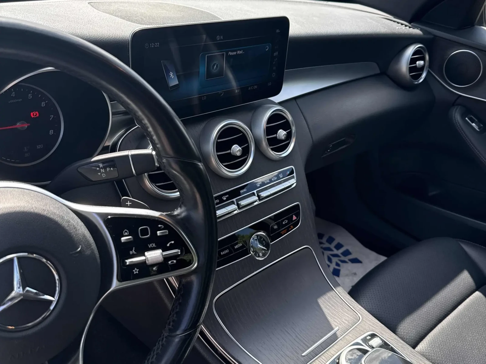 Mercedes-Benz C 300 * АВТОКРЕДИТ* * ЦЕНА ДО БЪЛГАРИЯ*  - изображение 9