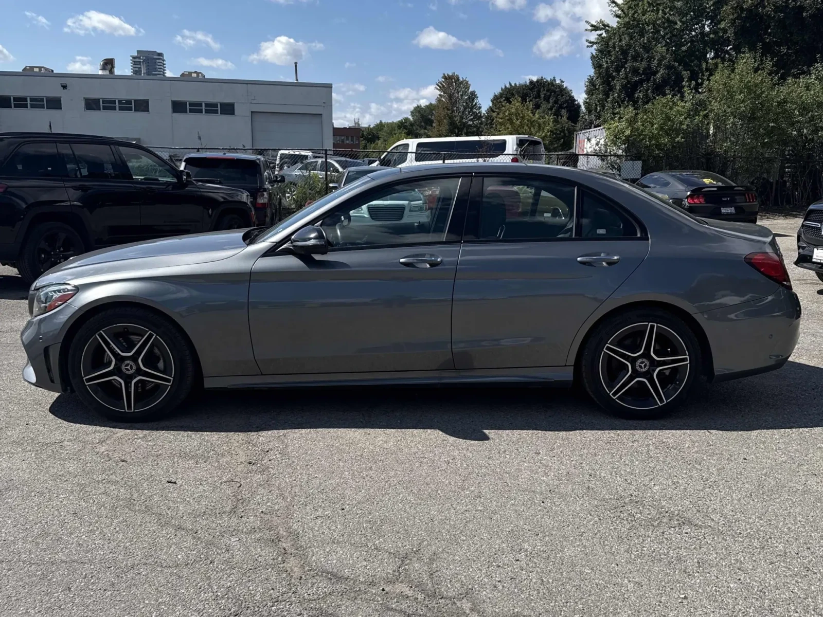 Mercedes-Benz C 300 * АВТОКРЕДИТ* * ЦЕНА ДО БЪЛГАРИЯ*  - изображение 2