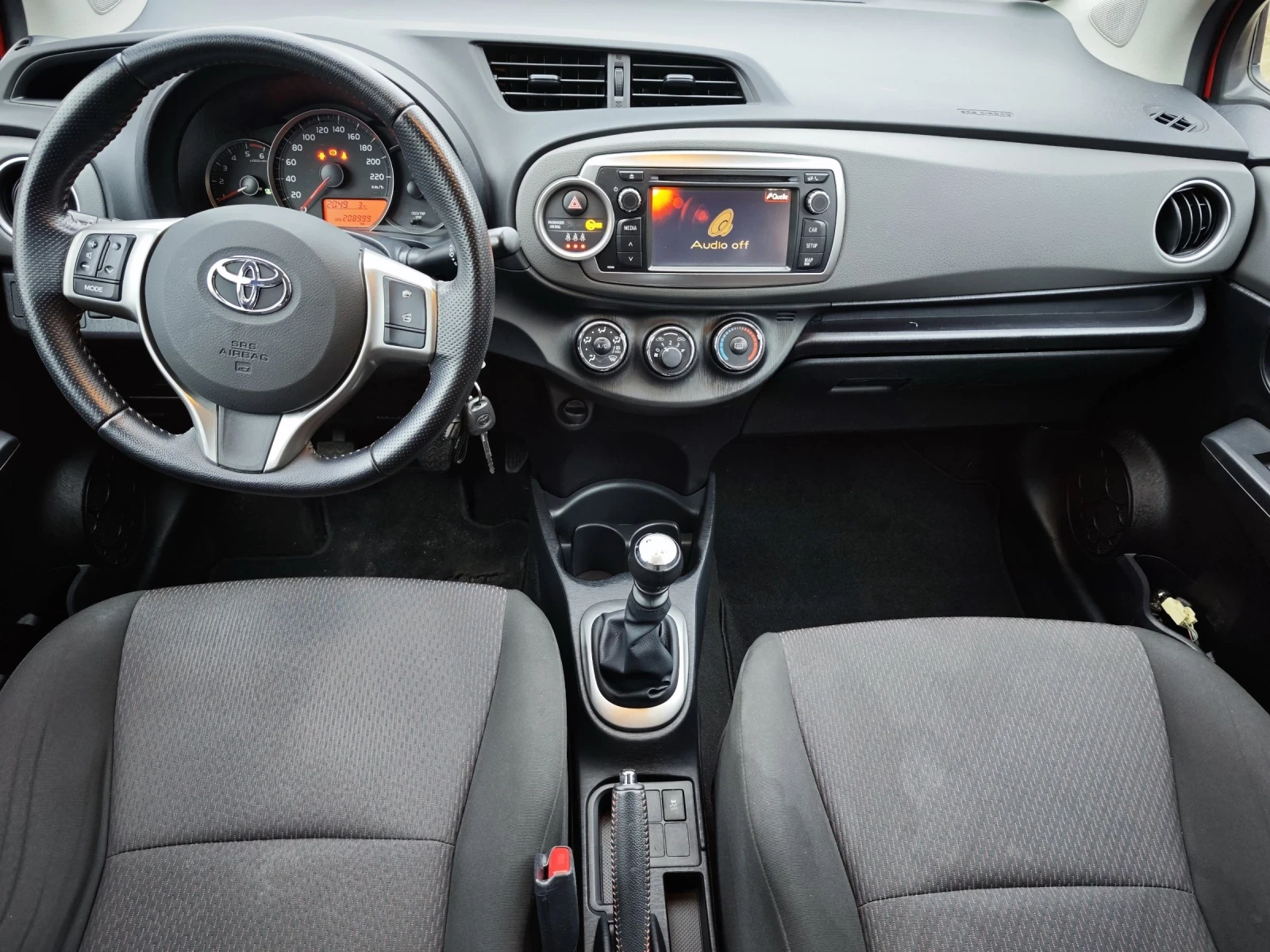 Toyota Yaris 1.4 D-4D - изображение 5