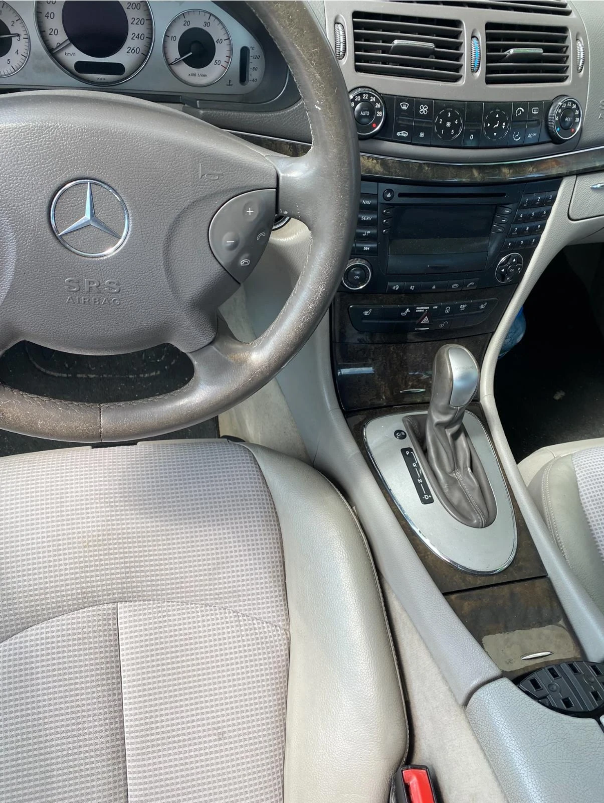 Mercedes-Benz E 220  - изображение 7