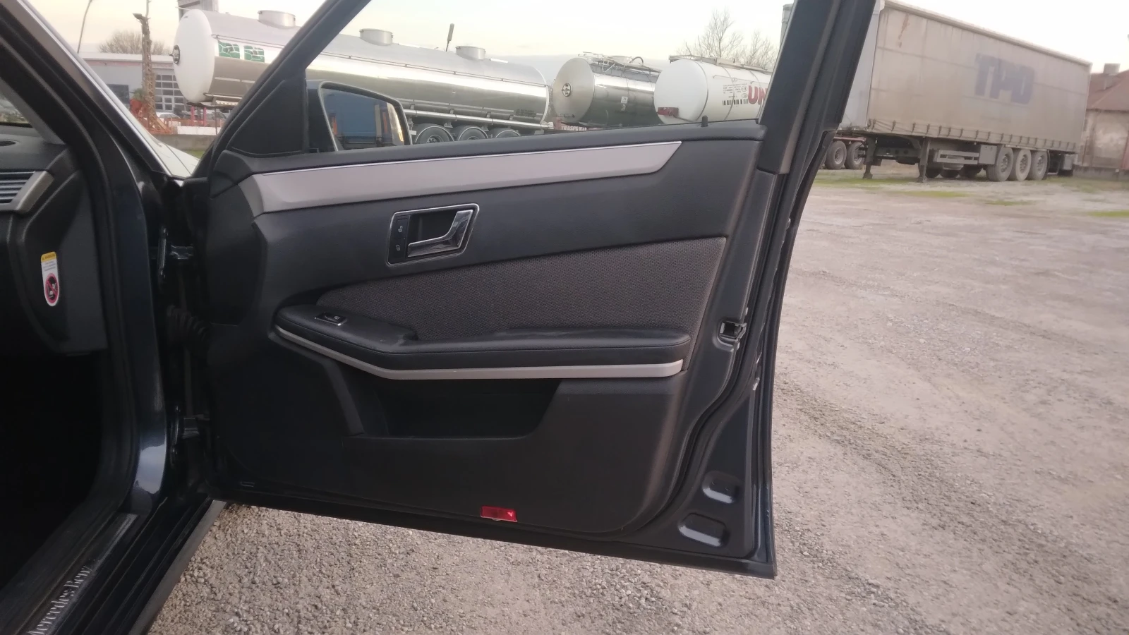 Mercedes-Benz E 350 Mercedes-Benz E-Klasse E 350 CDI Avantgarde | Mobile.bg � ����������� 8