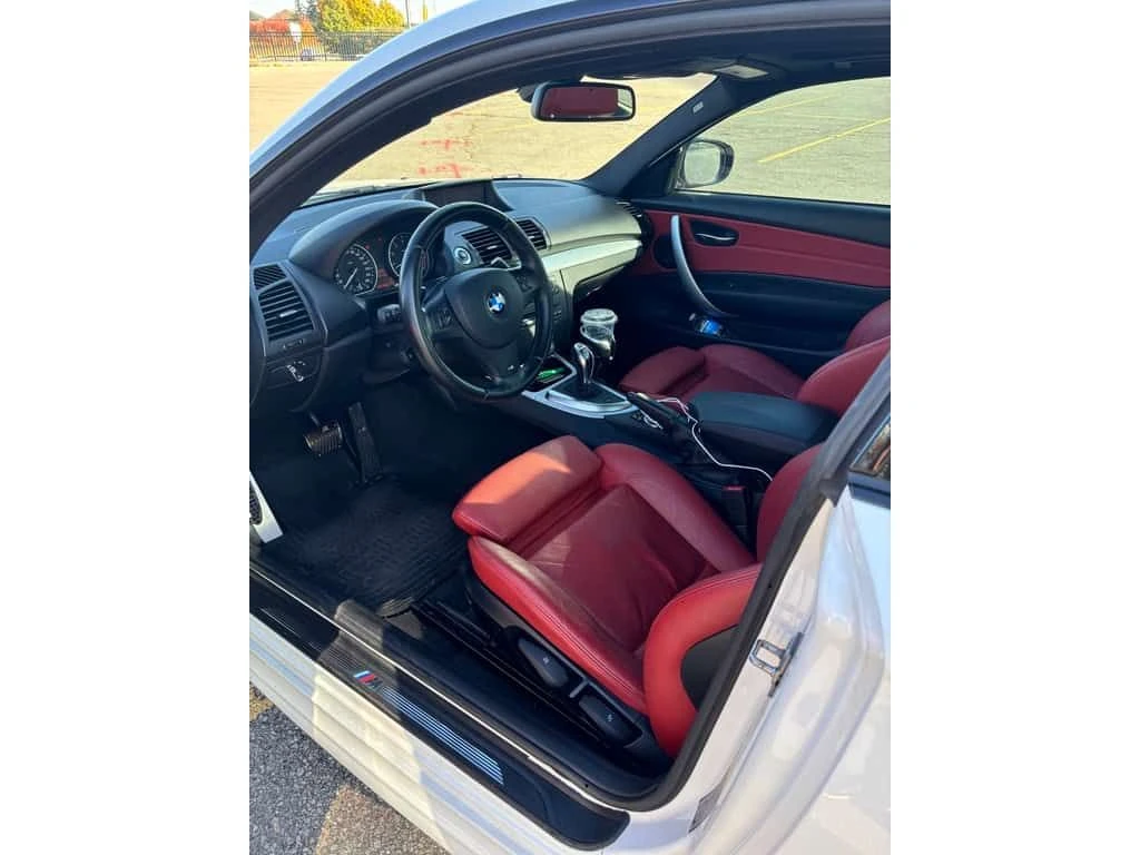 BMW 135 * 2dr Cpe 135i * CARFAX * ЦЕНА ДО БГ - изображение 8