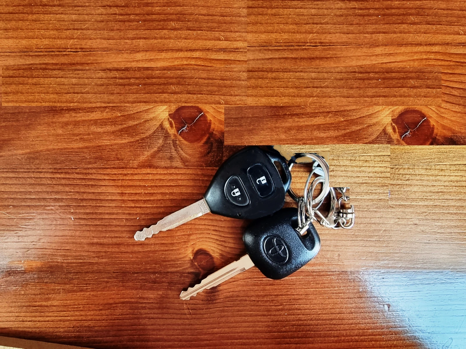 Toyota Auris * 1.6* 124*  | Mobile.bg � ����������� 14