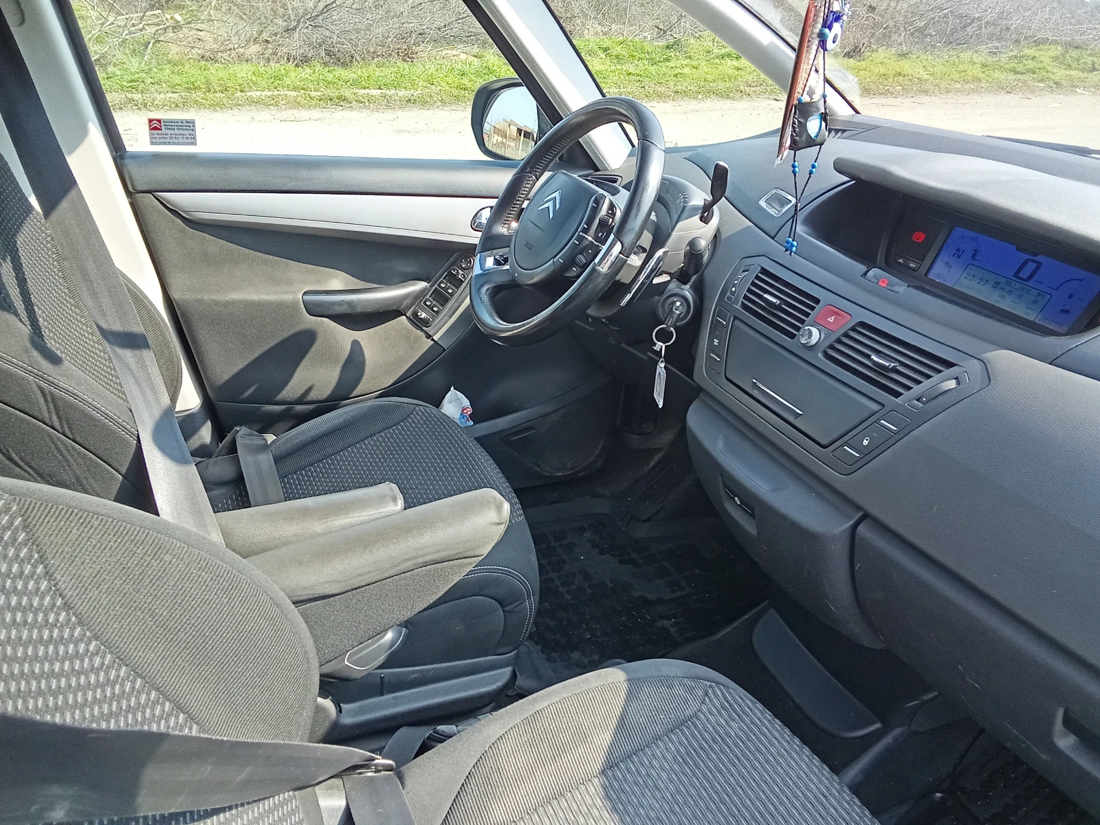 Citroen Grand C4 Picasso  - изображение 4