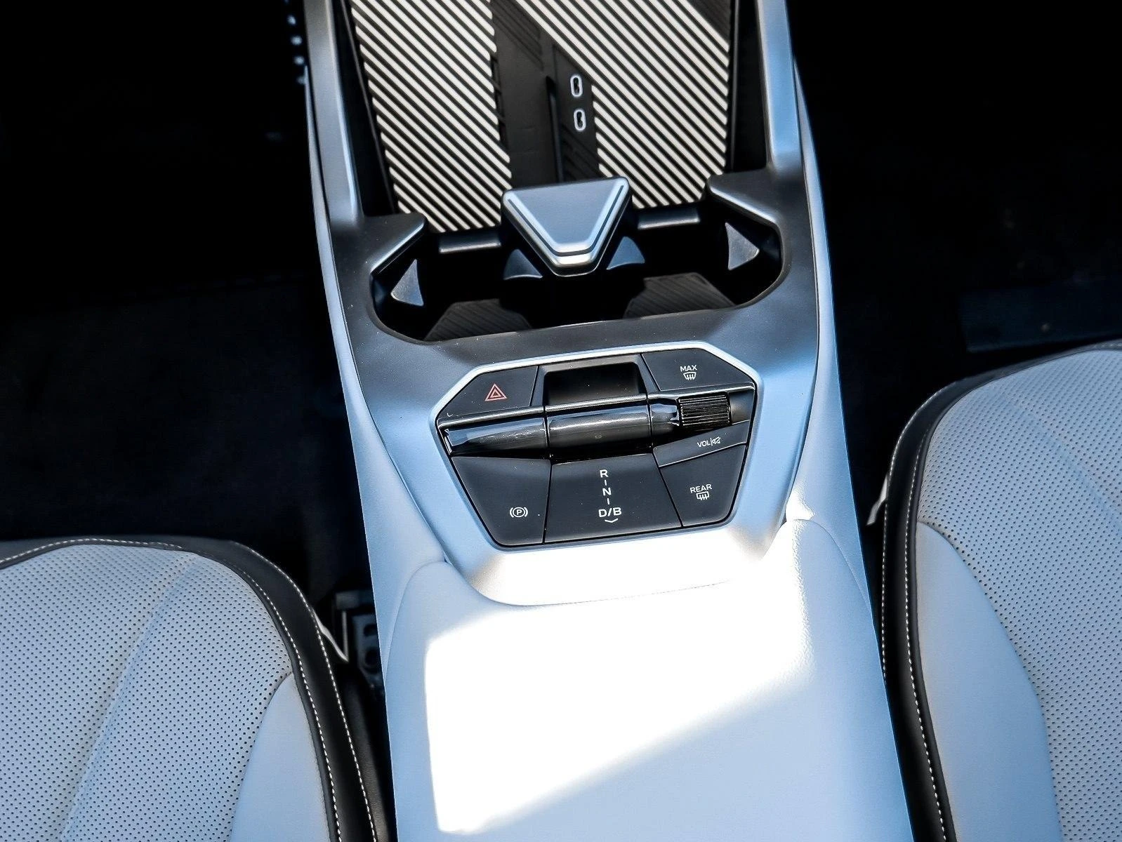 BMW iX3 50 XDRIVE M-SPORT PANORAMA H/K, снимка 7 - Автомобили и джипове - 53844678