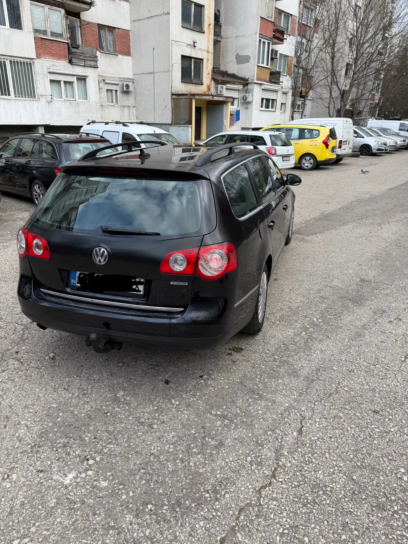 VW Passat 1.6 TDI, снимка 6 - Автомобили и джипове - 53953067