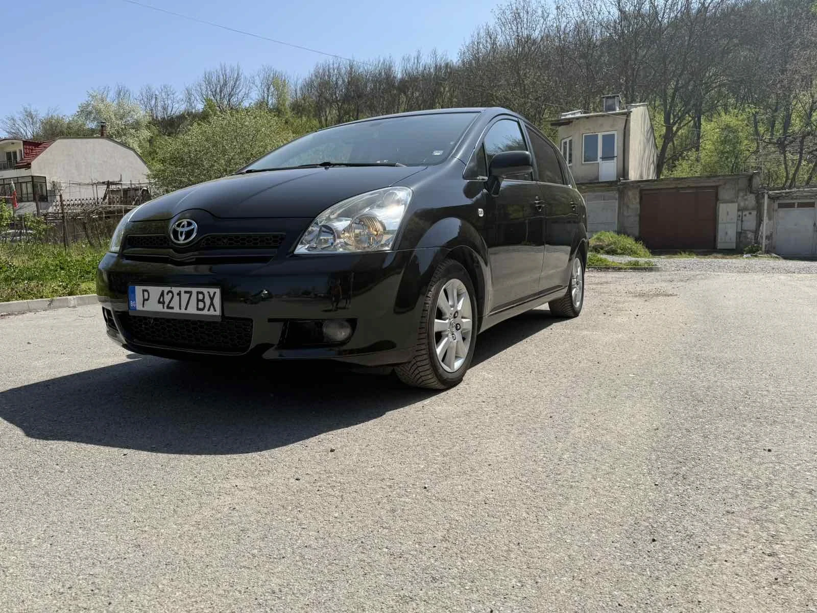 Toyota Corolla verso 2.2 D4D 136, снимка 9 - Автомобили и джипове - 54228212