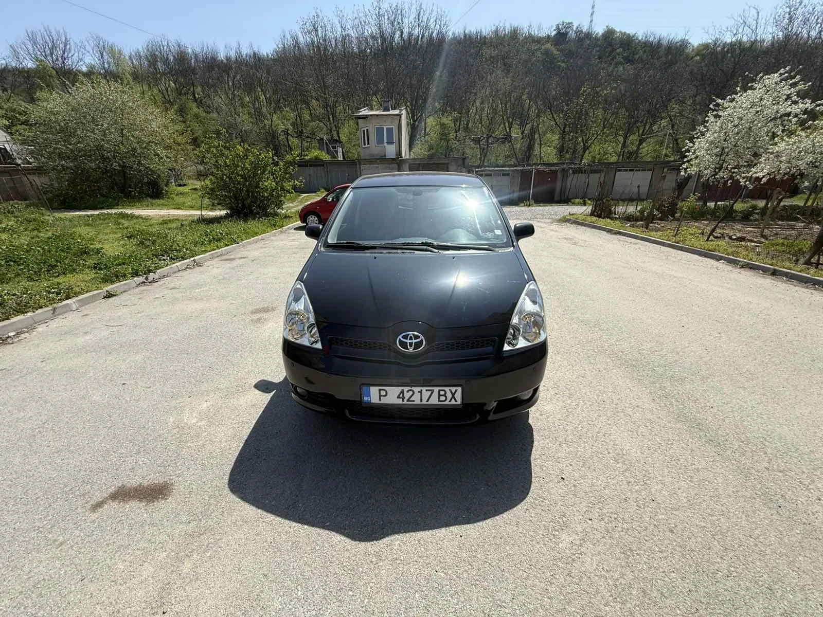 Toyota Corolla verso 2.2 D4D 136, снимка 2 - Автомобили и джипове - 54228212