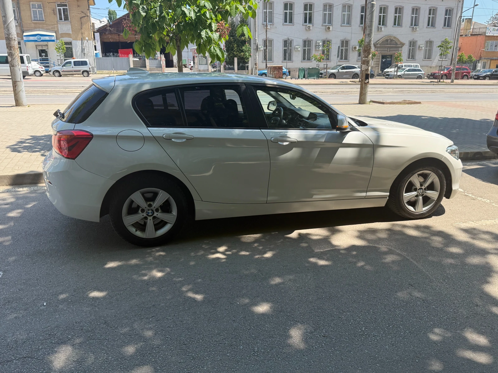 BMW 118 F20 FACELIFT, снимка 8 - Автомобили и джипове - 54441296
