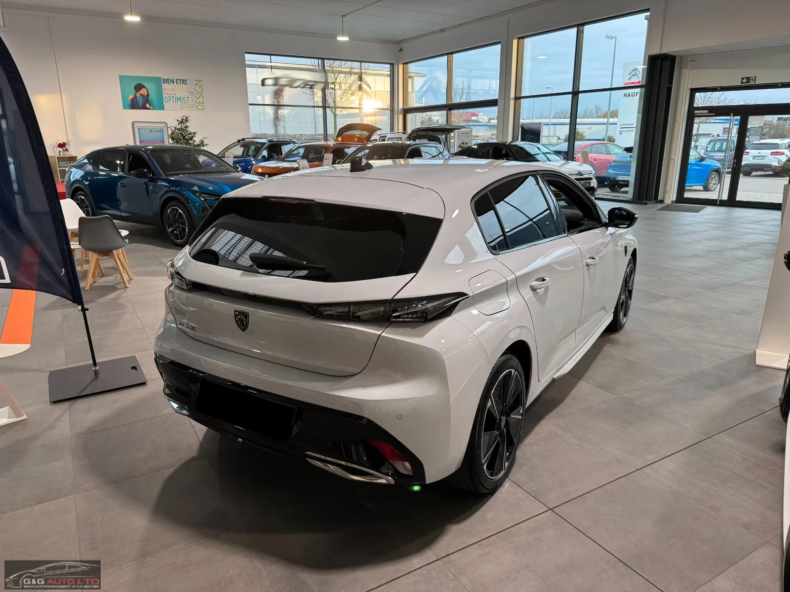 Peugeot 308 e-GT-LINE/156HP/CAM/DIGI/KLESS/H.PUMP/316q, снимка 3 - Автомобили и джипове - 54593606