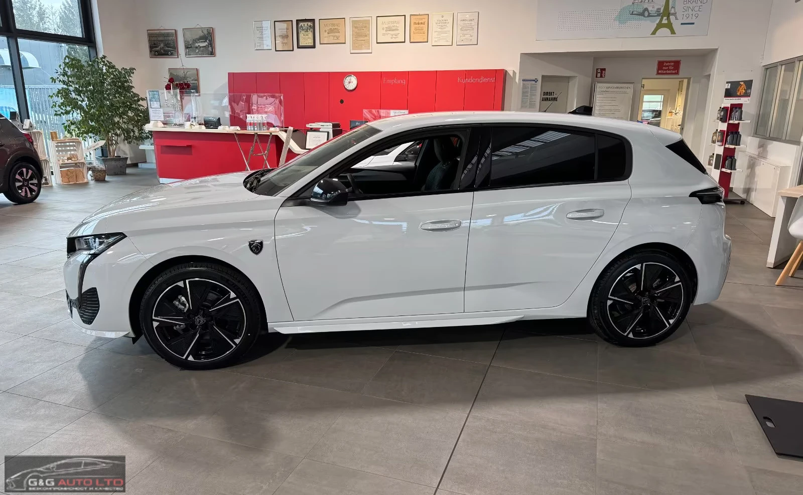 Peugeot 308 e-GT-LINE/156HP/CAM/DIGI/KLESS/H.PUMP/316q, снимка 2 - Автомобили и джипове - 54593606