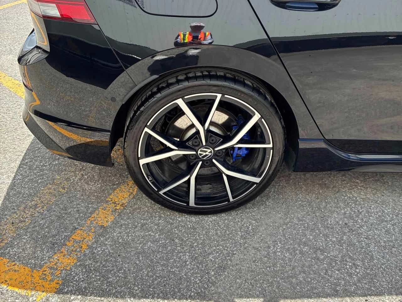 VW Golf R / DSG / ОБДУХВАНЕ / АВТОКРЕДИТ, снимка 7 - Автомобили и джипове - 54701332