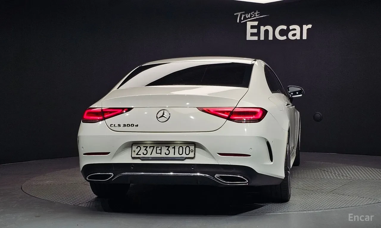 Mercedes-Benz CLS burmester* multibeam led* Parking Assist, снимка 4 - Автомобили и джипове - 54826916