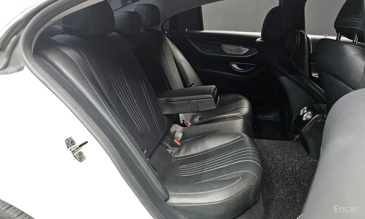 Mercedes-Benz CLS burmester* multibeam led* Parking Assist, снимка 8 - Автомобили и джипове - 54826916