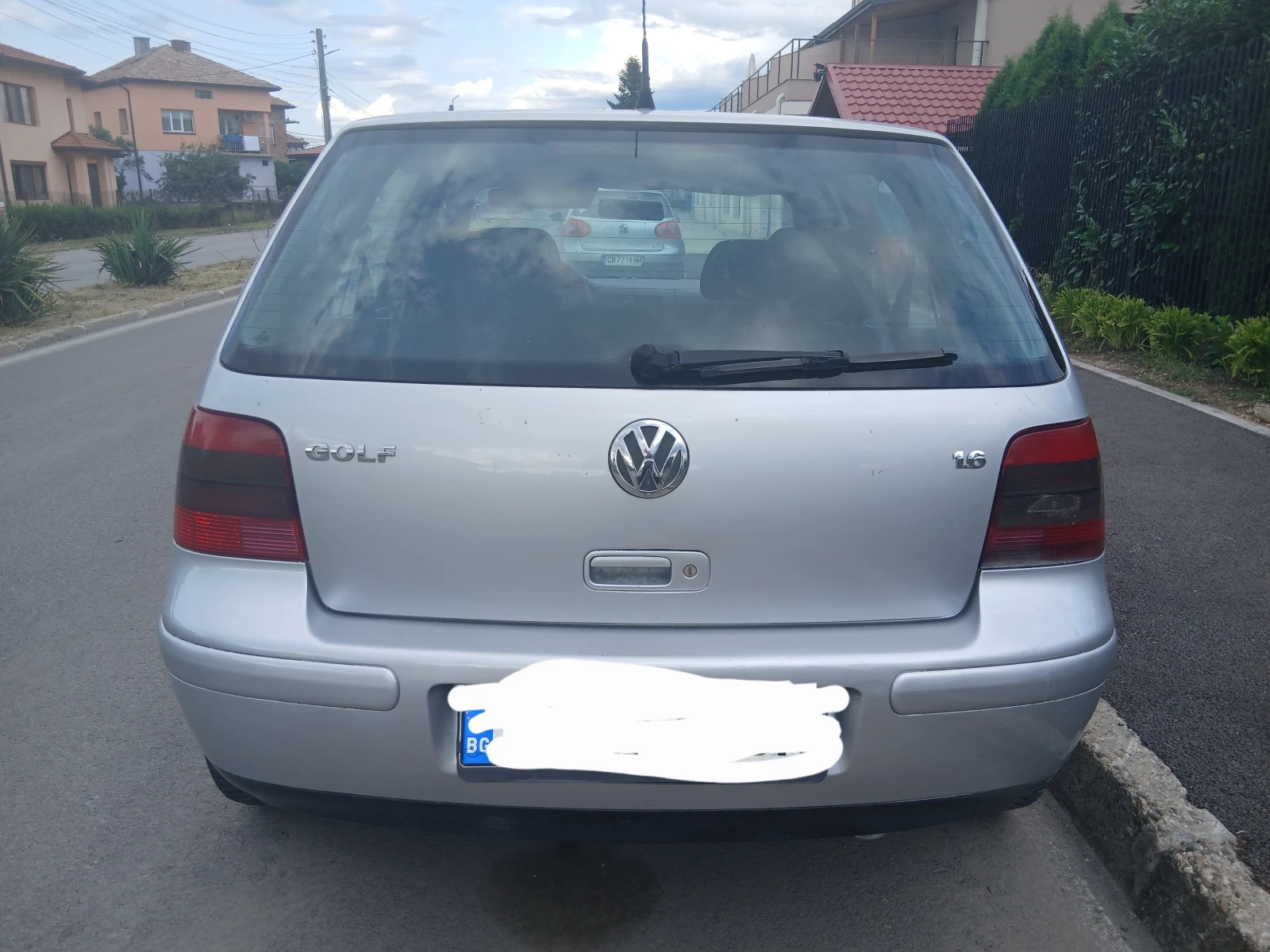 VW Golf 1.6клима    капариран, снимка 6 - Автомобили и джипове - 55128199
