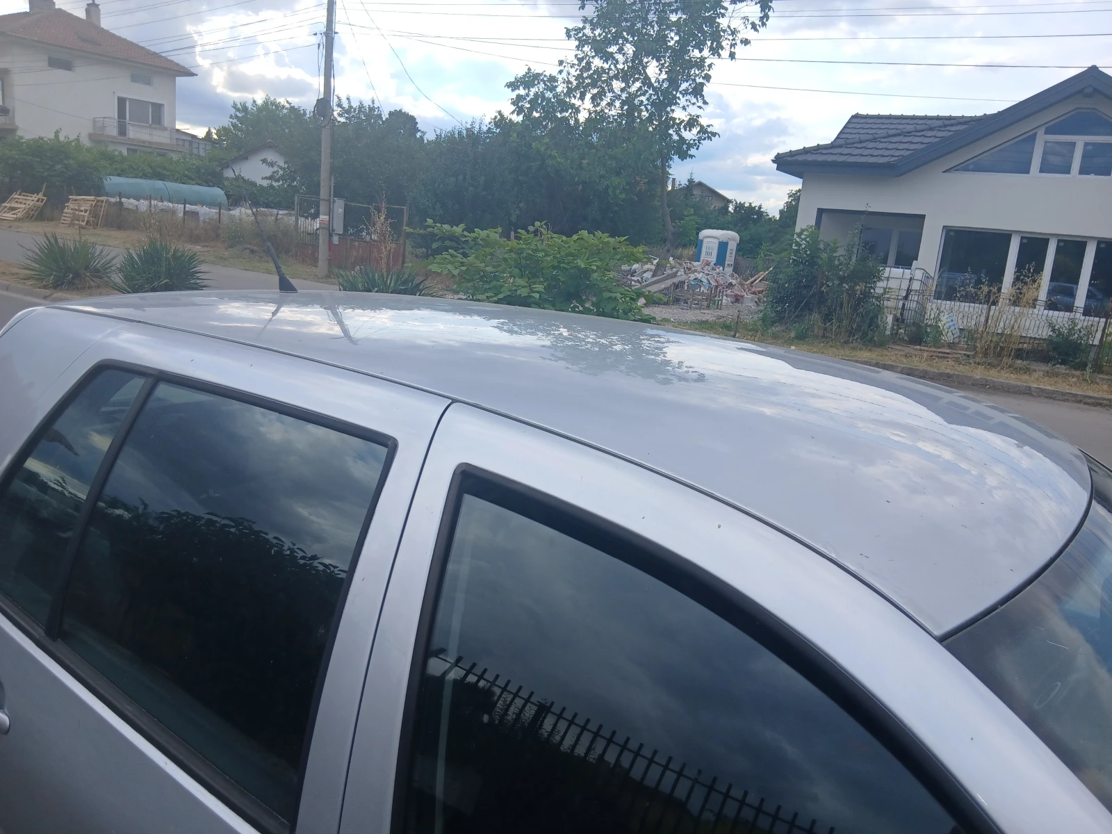 VW Golf 1.6клима    капариран, снимка 8 - Автомобили и джипове - 55128199