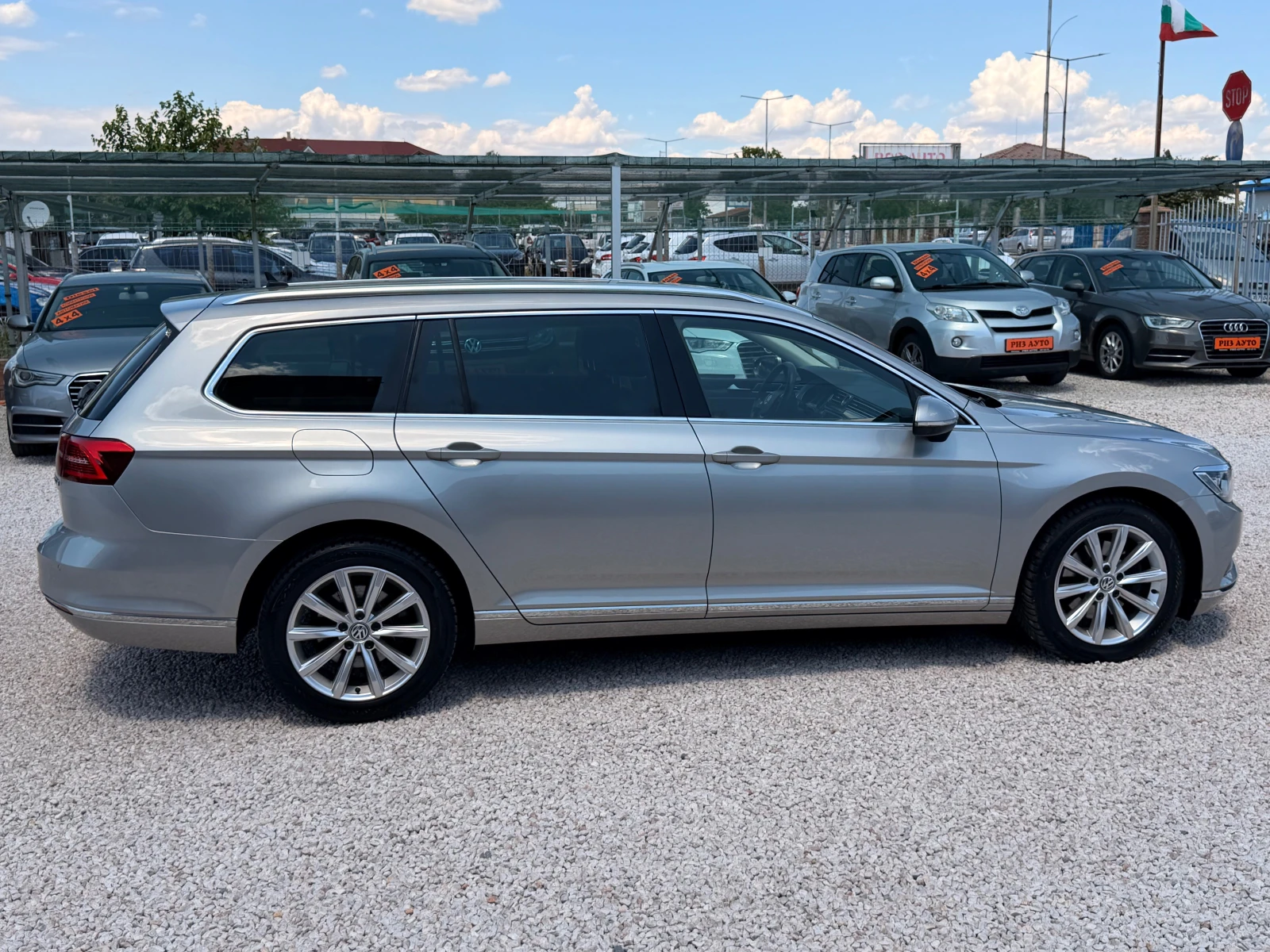 VW Passat 2.0TDI* NAVI* KAMERA* 190KS* LIZING, снимка 4 - Автомобили и джипове - 55185301
