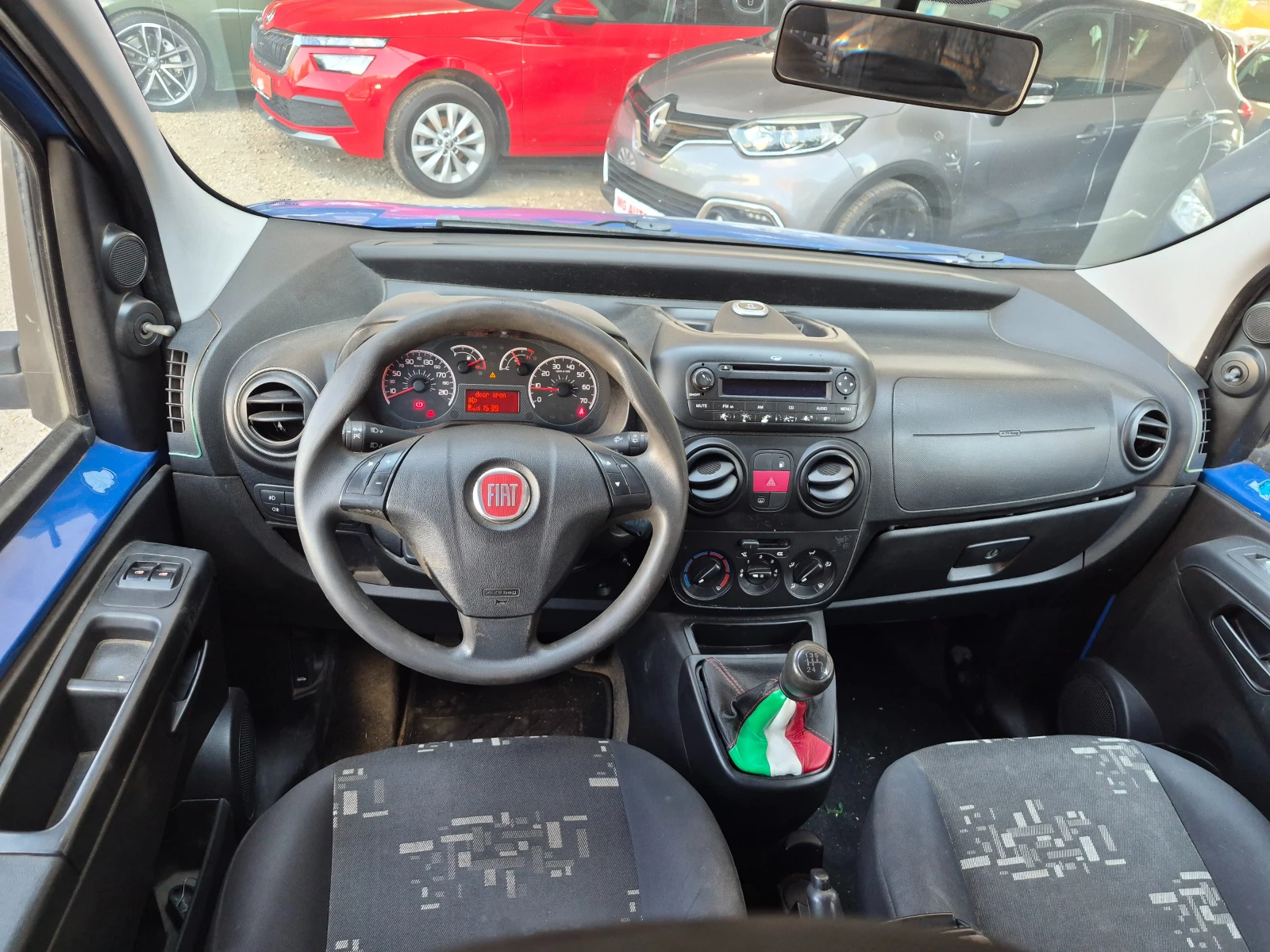 Fiat Qubo 1.4i , снимка 8 - Автомобили и джипове - 55587862