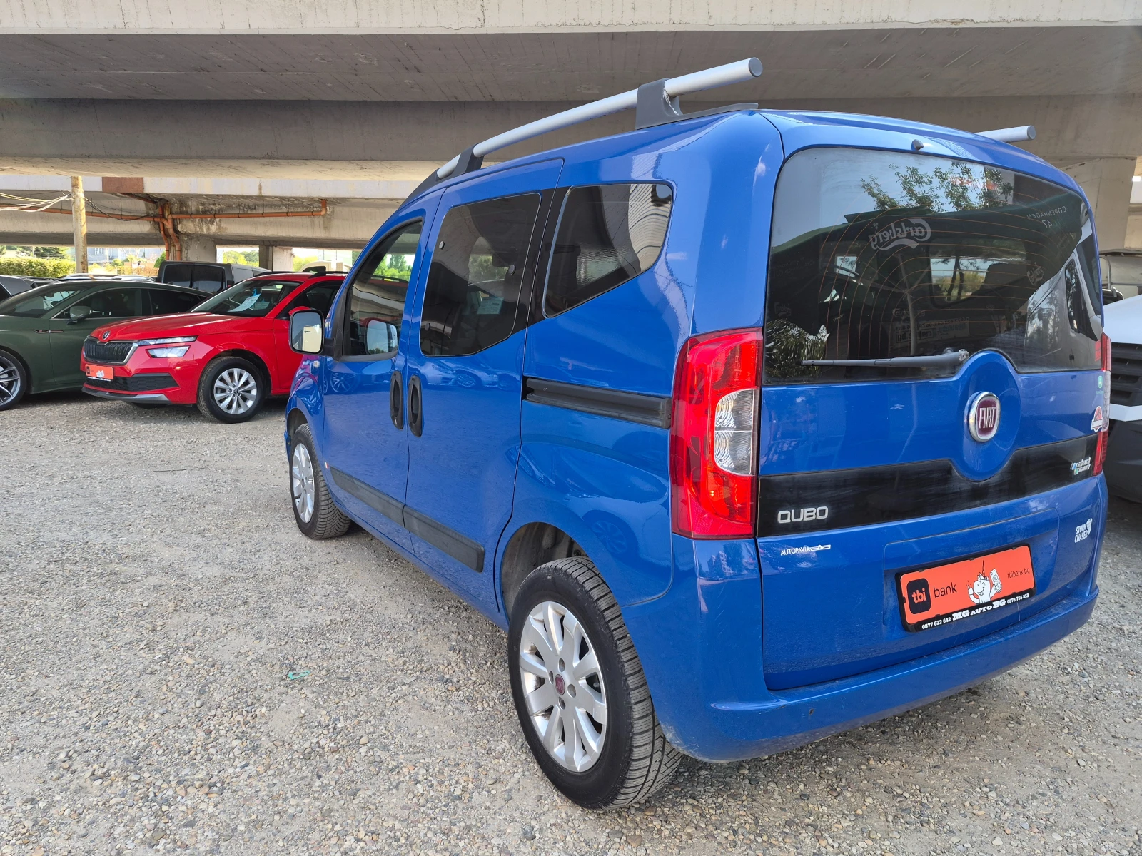 Fiat Qubo 1.4i , снимка 5 - Автомобили и джипове - 55587862