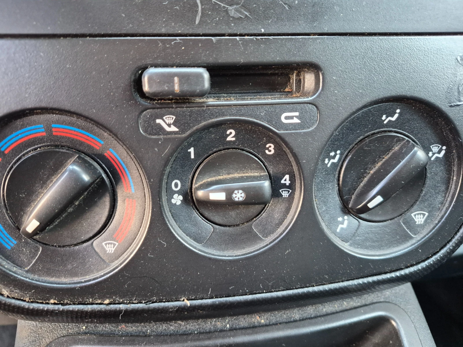 Fiat Qubo 1.4i , снимка 12 - Автомобили и джипове - 55587862