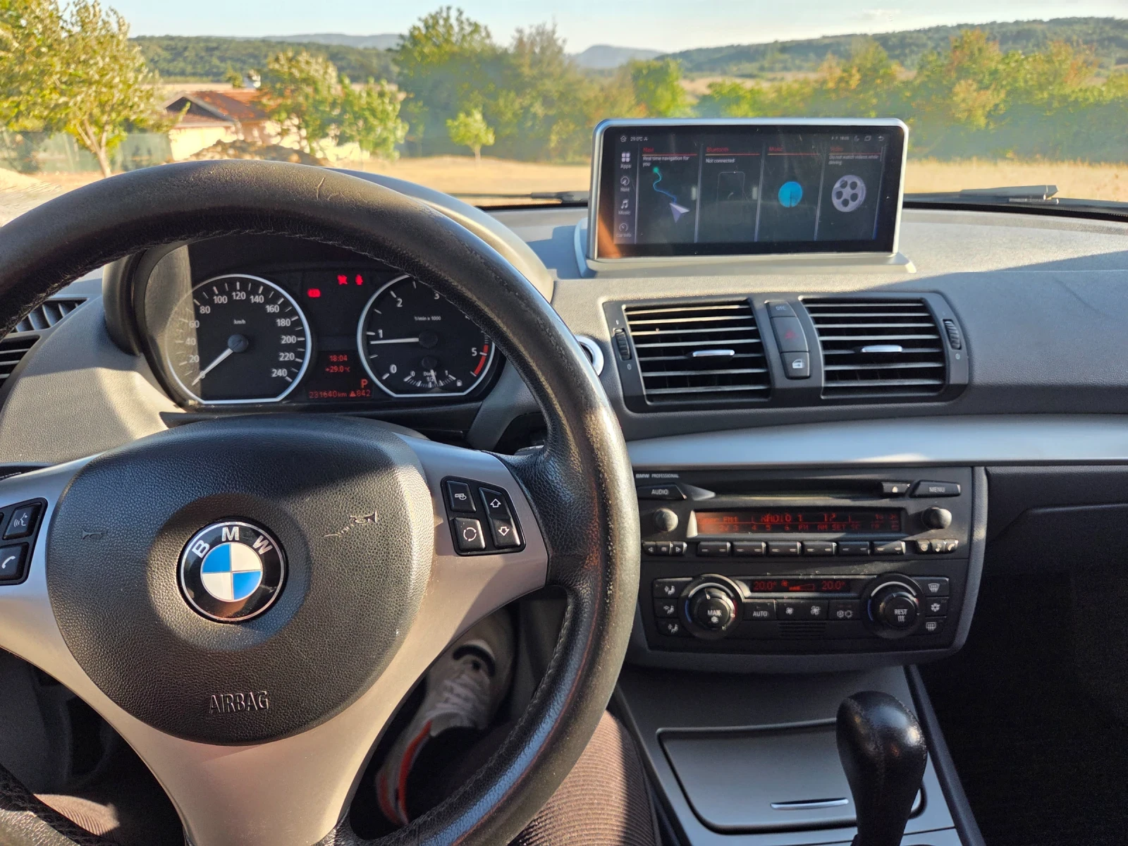 BMW 120, снимка 15 - Автомобили и джипове - 56222400