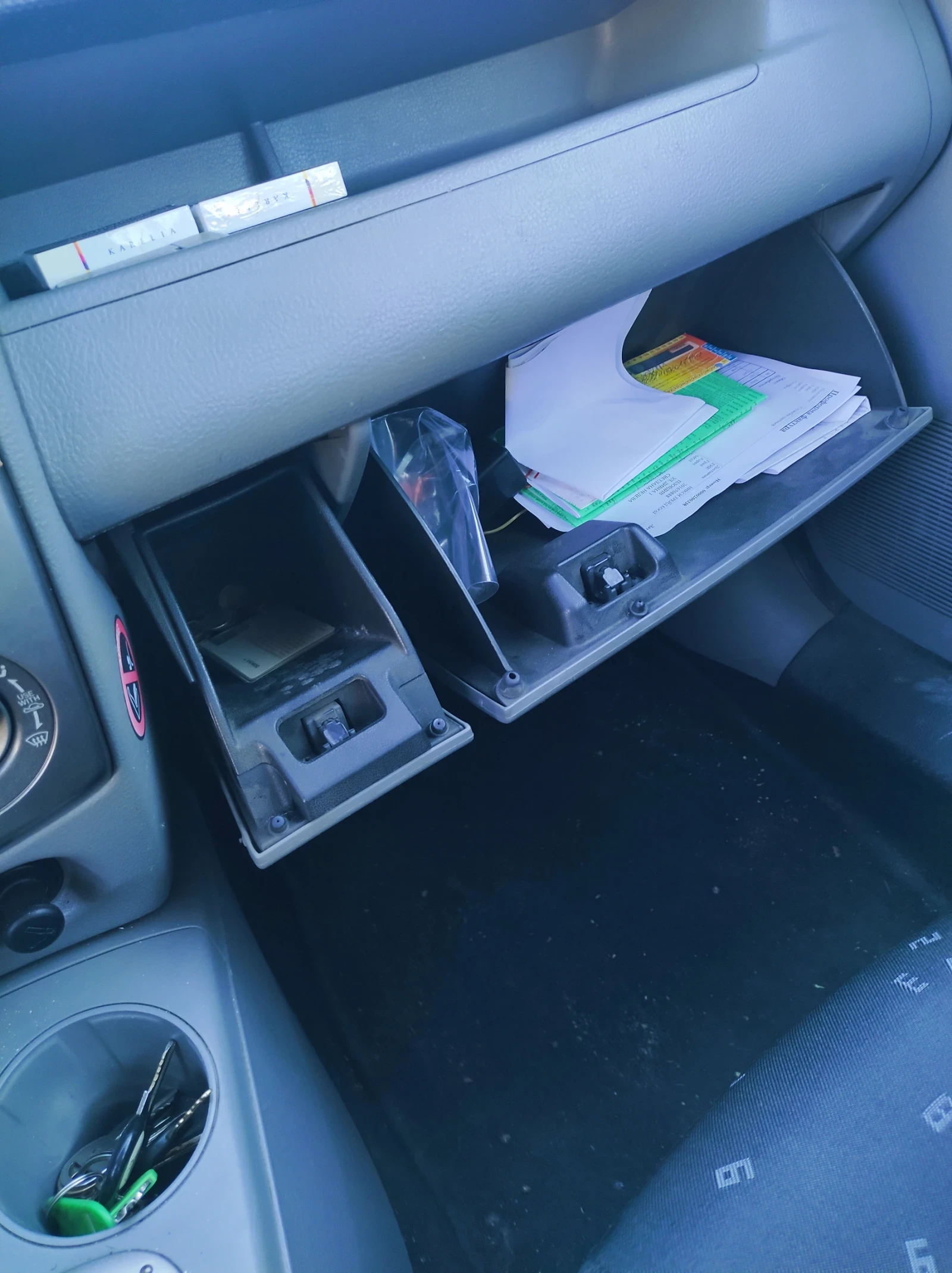 Mazda 2 16V, снимка 9 - Автомобили и джипове - 56397083