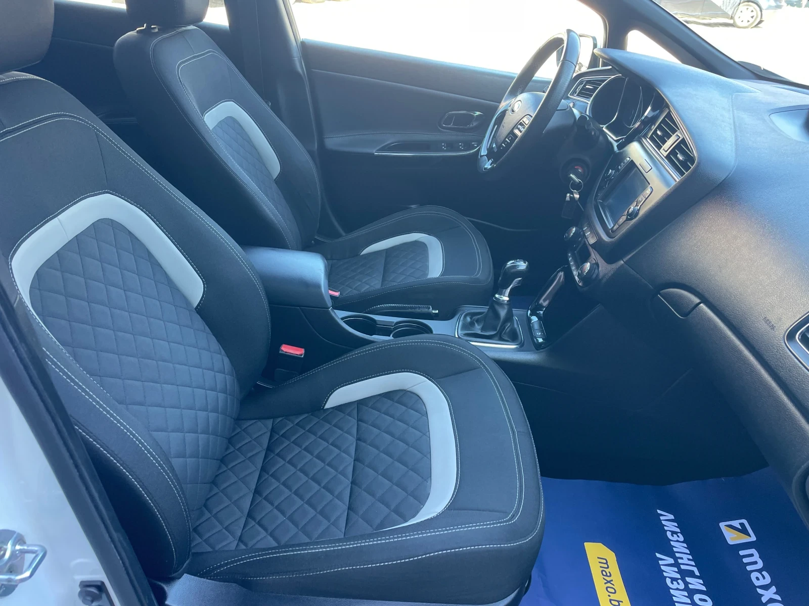 Kia Ceed 1.6 CRDi GT Line 135�� ��� ��������� | Mobile.bg � ����������� 12