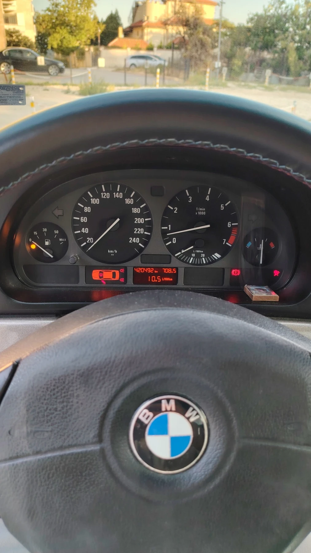 BMW 528, снимка 9 - Автомобили и джипове - 56362162