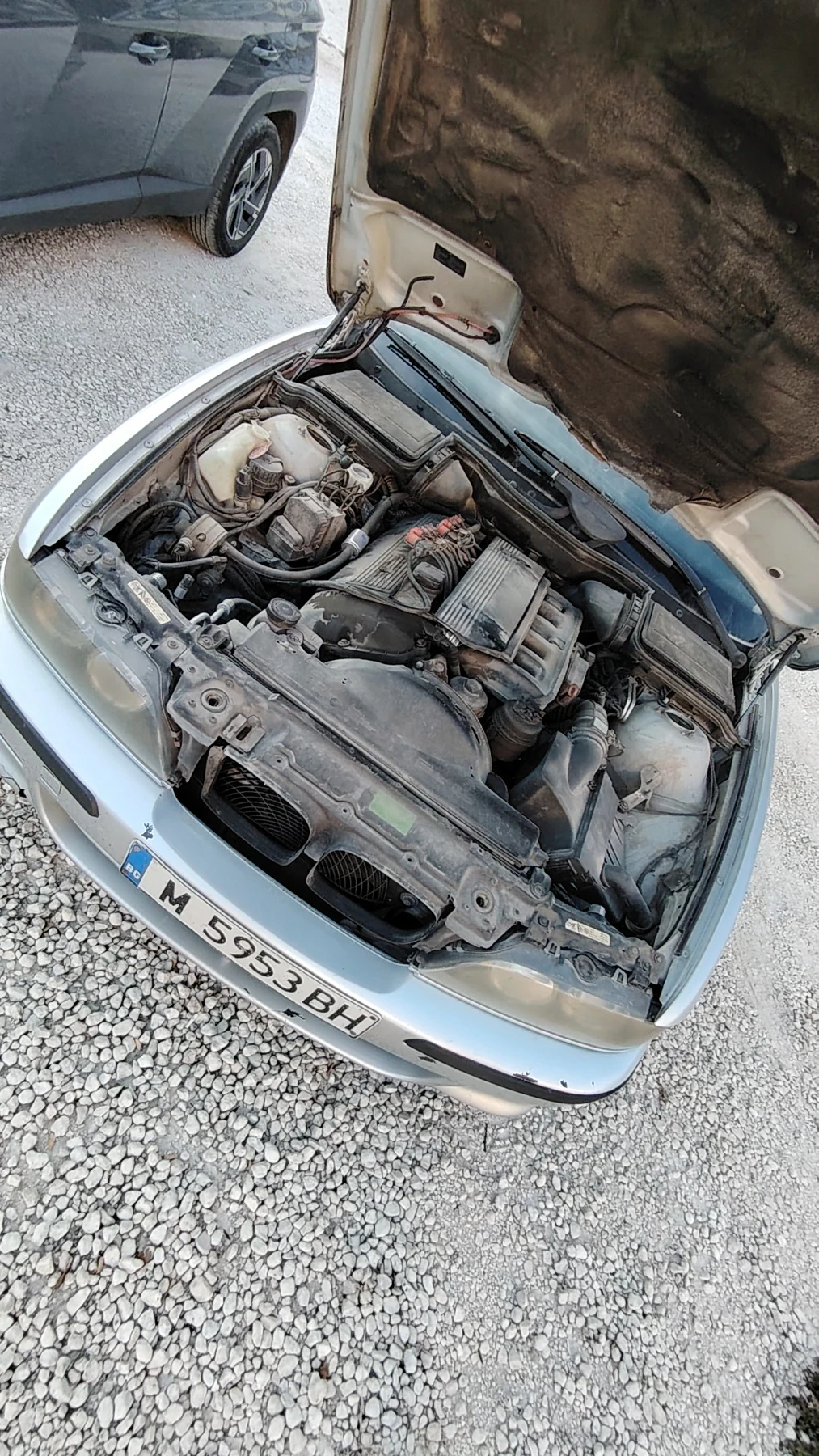 BMW 528, снимка 4 - Автомобили и джипове - 56362162