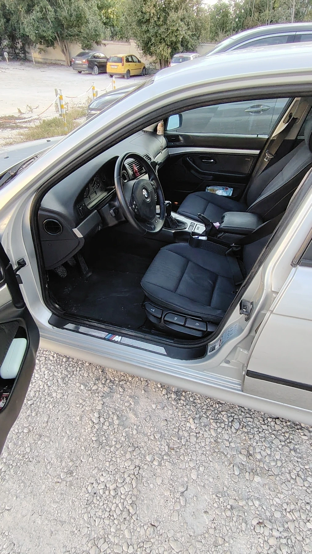 BMW 528, снимка 7 - Автомобили и джипове - 56362162