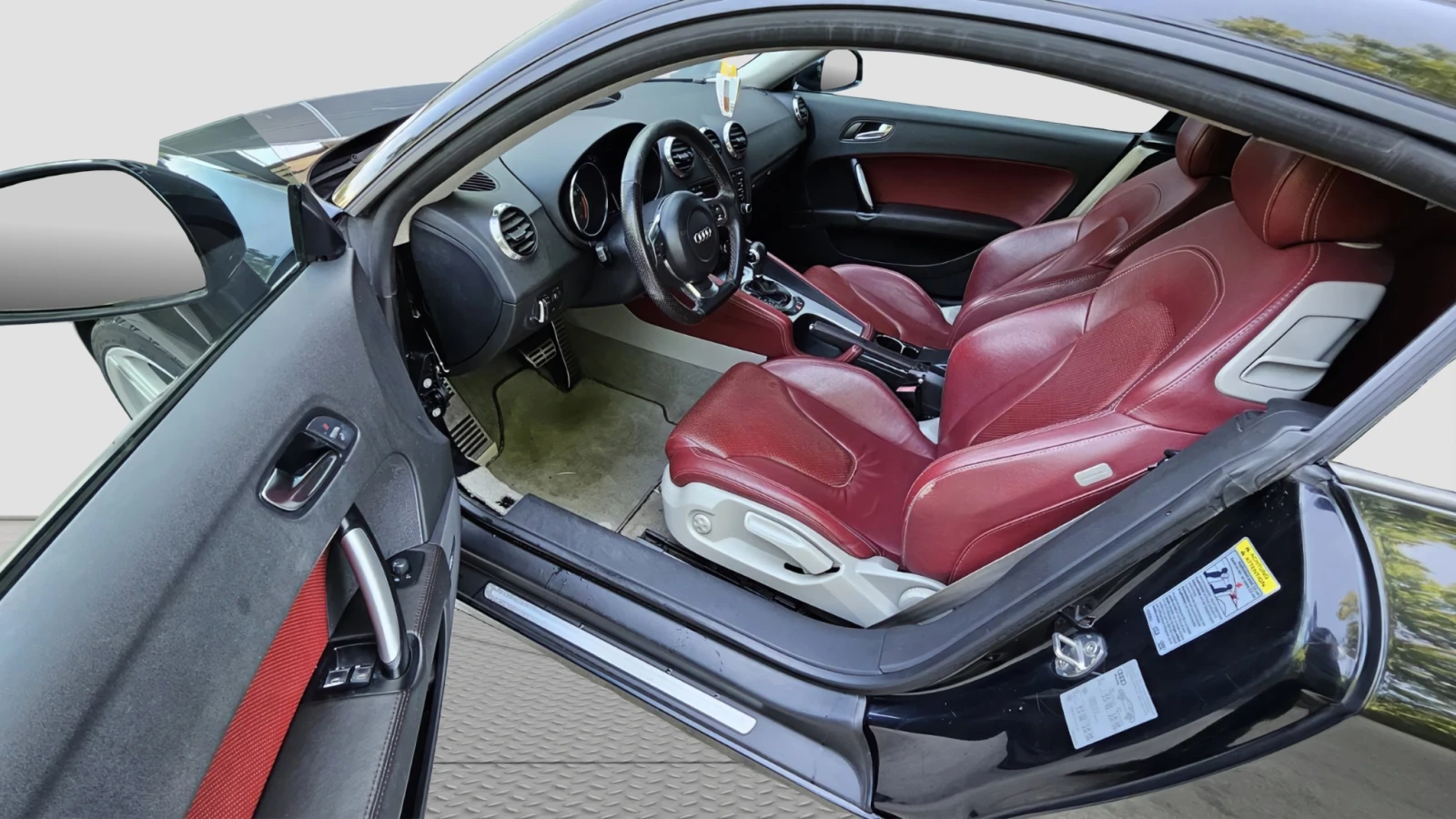 Audi Tt 3.2 Quattro, снимка 9 - Автомобили и джипове - 56481513