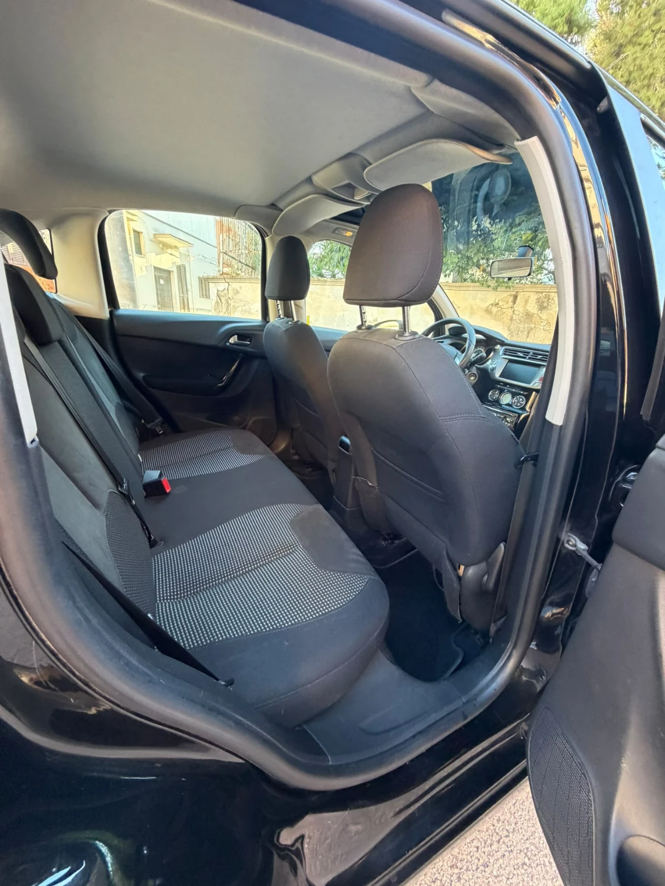 Citroen C3 1.2 benz 2014 , снимка 10 - Автомобили и джипове - 56565412