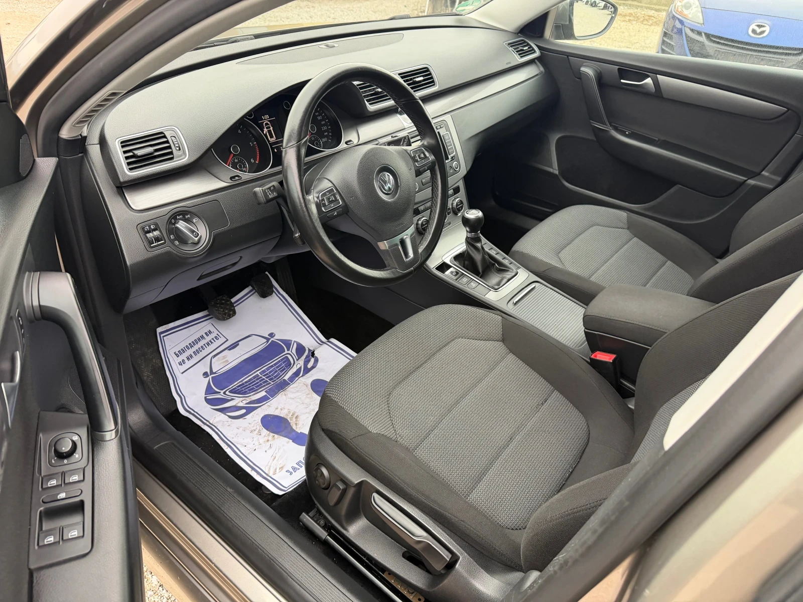 VW Passat 1.6/105кс EVRO5b 222000км Сервизни, снимка 9 - Автомобили и джипове - 56708260