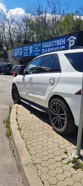 Mercedes-Benz GLE 43 AMG, снимка 4