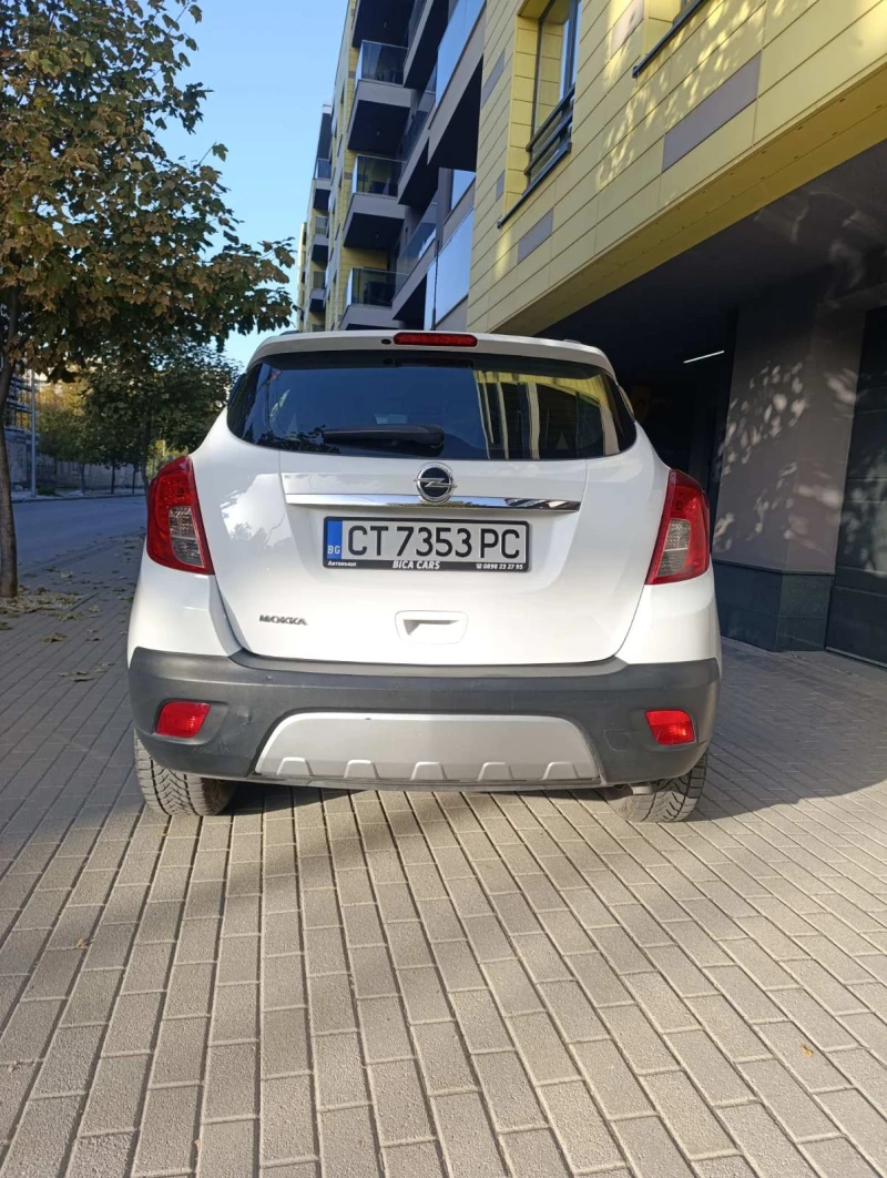 Opel Mokka 1.6бензин!Регистрирана!Обслужена!Реални километри!, снимка 5 - Автомобили и джипове - 48389554